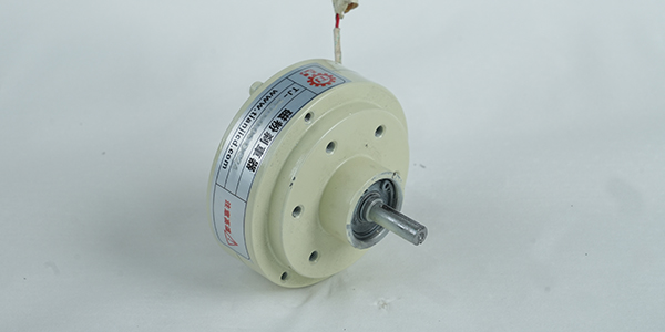 單軸磁粉制動器為何是印刷機械的最佳選擇？