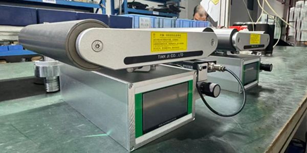 臺靈15年專注復(fù)合機(jī)自動收卷糾偏器，品質(zhì)更勝一籌