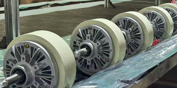 臺靈機(jī)電自動復(fù)合機(jī)磁粉制動器為何成為眾多廠家首選？