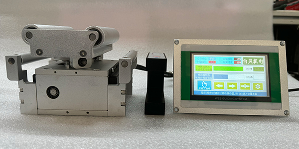 復(fù)卷糾偏機 復(fù)卷糾偏機